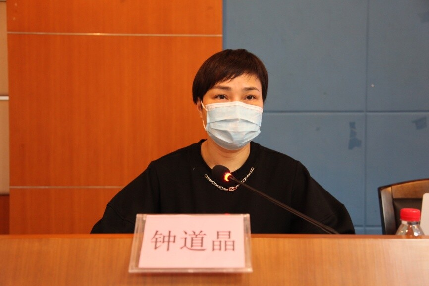 48期總第740期 東城醫保分局開展“莞家?！逼栈菪蜕虡I健康保險現場宣講會_2