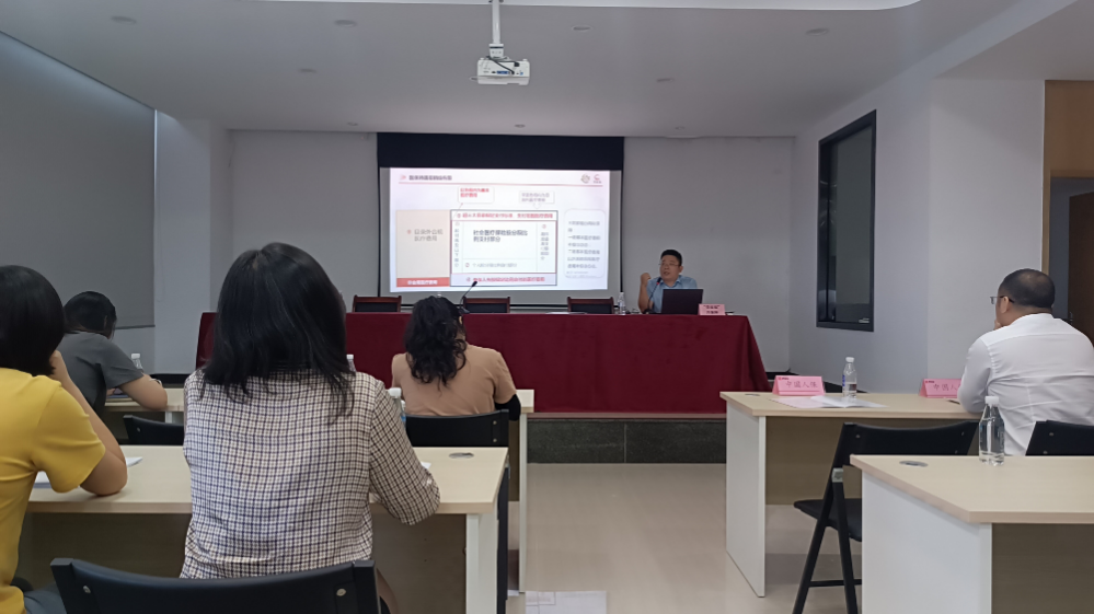 5萬江醫保分局工作信息（醫保政策進基層__服務到家暖民心——萬江醫保分局開展2024年“醫保政策進基層”宣講活動）.doc_2